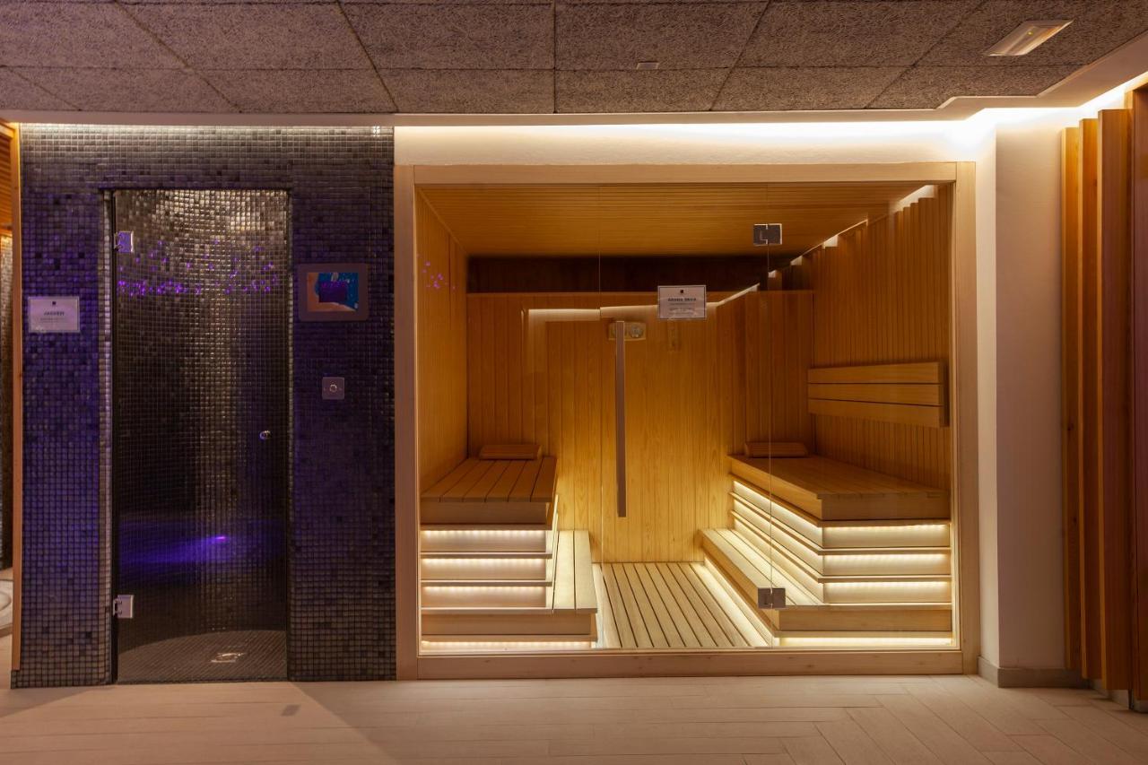 Double Room Extra Bed Spa Access