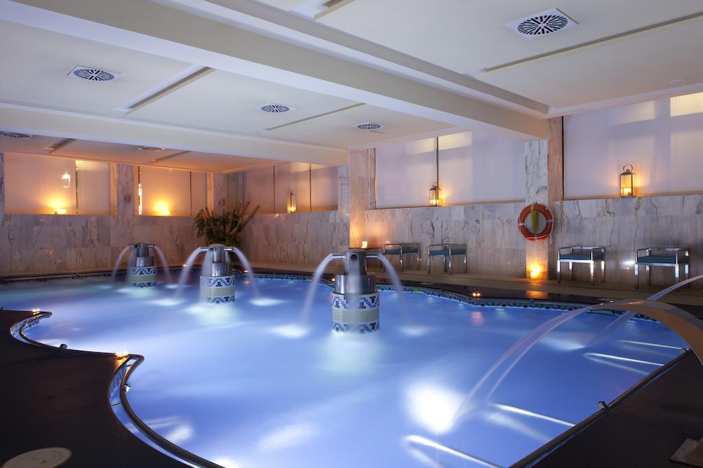 Twin Room Spa Access
